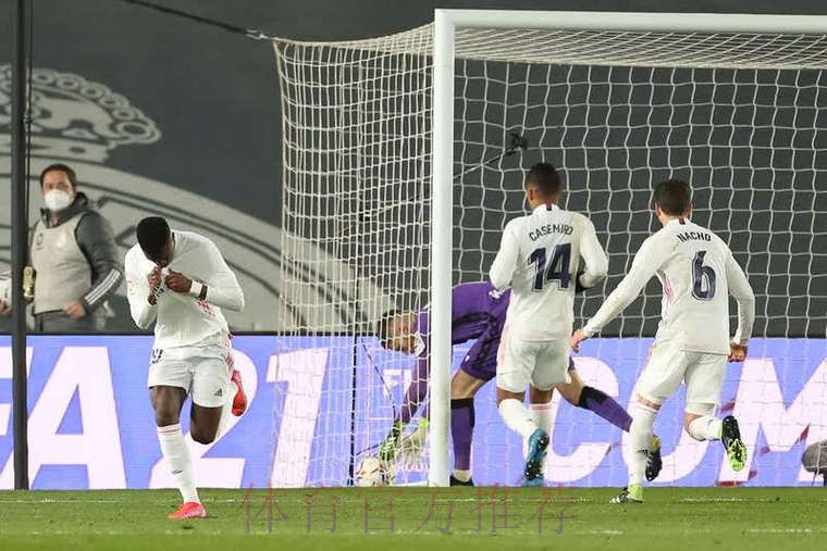 巴斯克斯：曾告诉维尼修斯不要被影响但他不总听